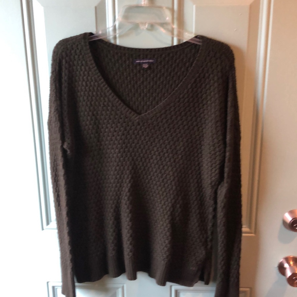 American Eagle sz. m Olive Green sweater